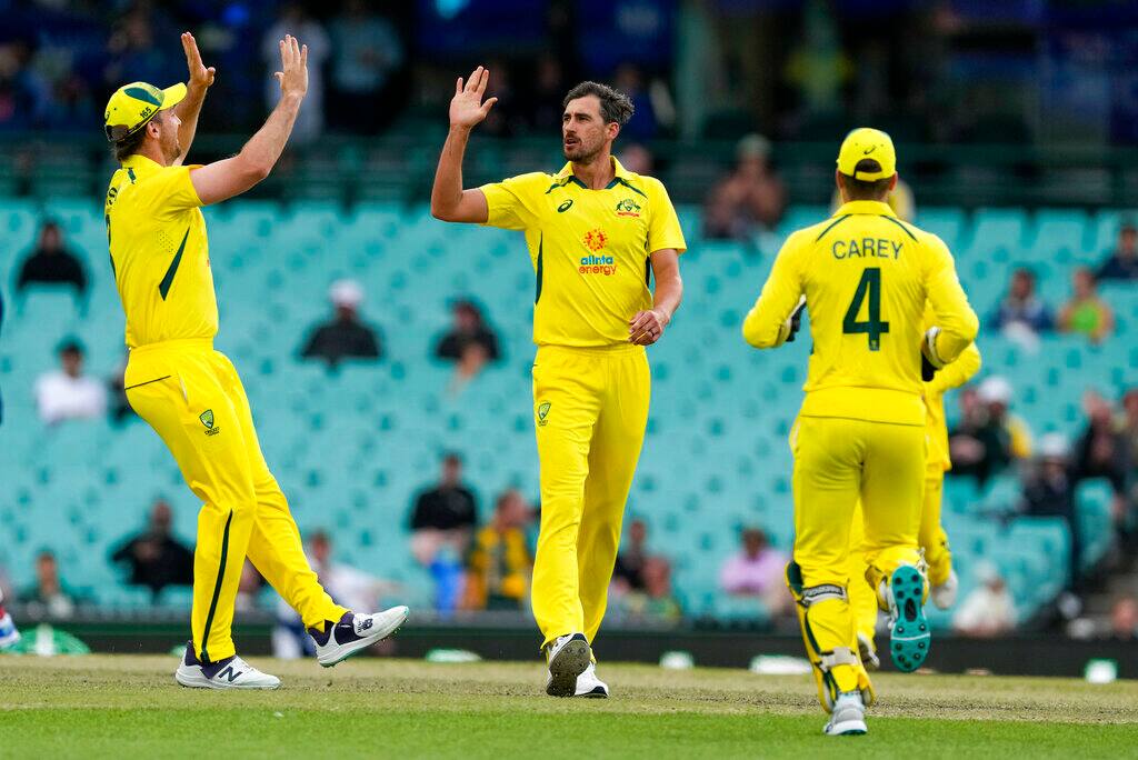 Mitchell Starc on overlapping cricket matches and Test supremacy